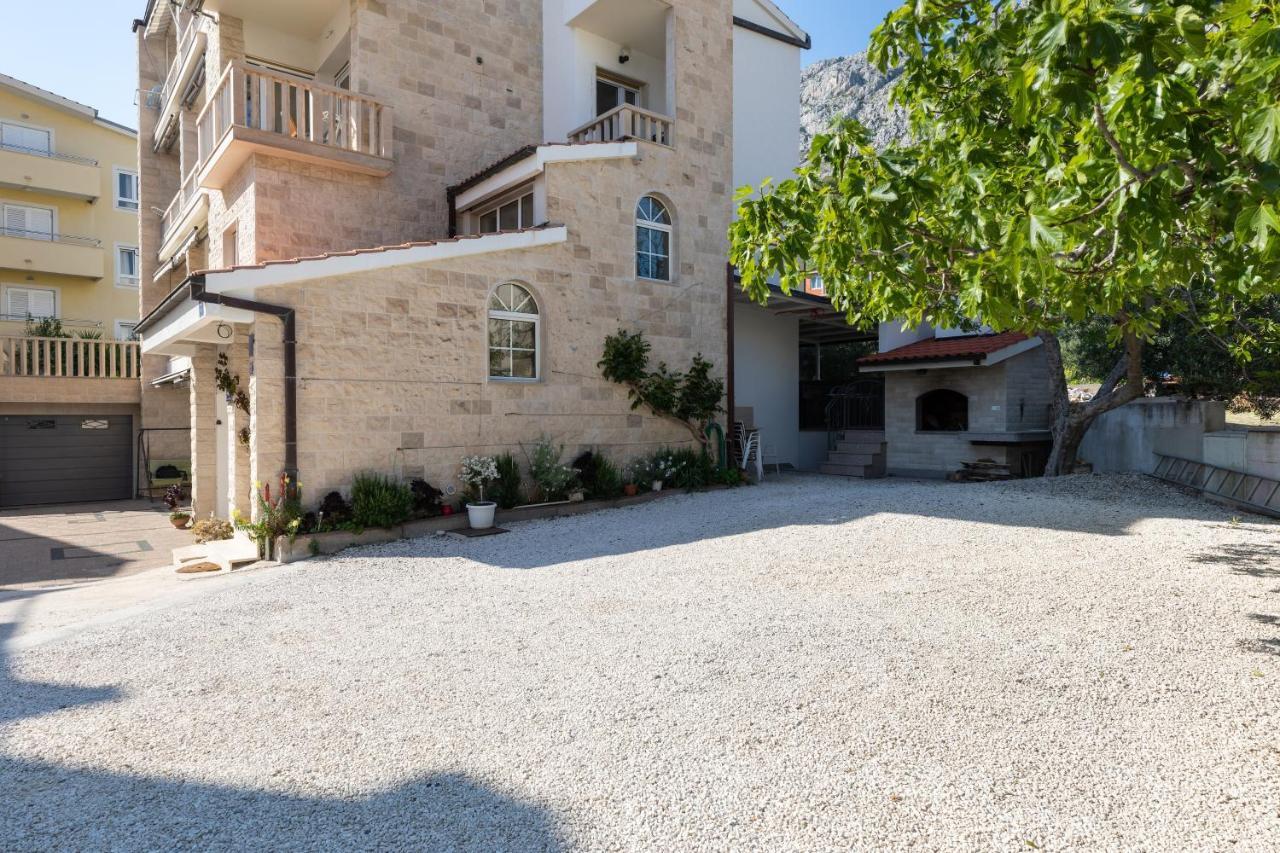 Apartment Duce 5973B Omiš Exterior foto