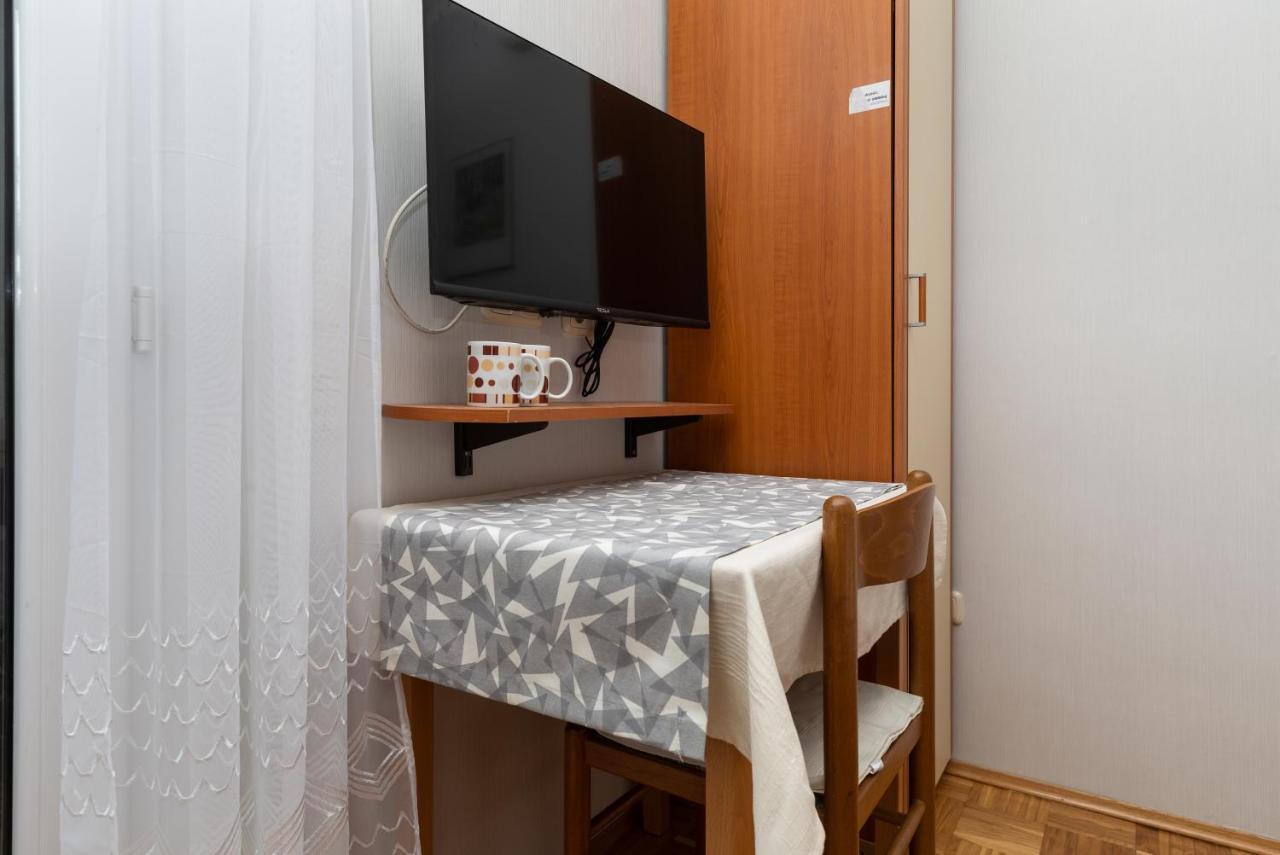 Apartment Duce 5973B Omiš Exterior foto